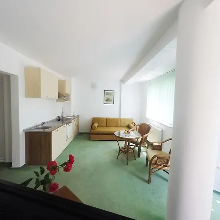 Elena 4* אפורי נורד